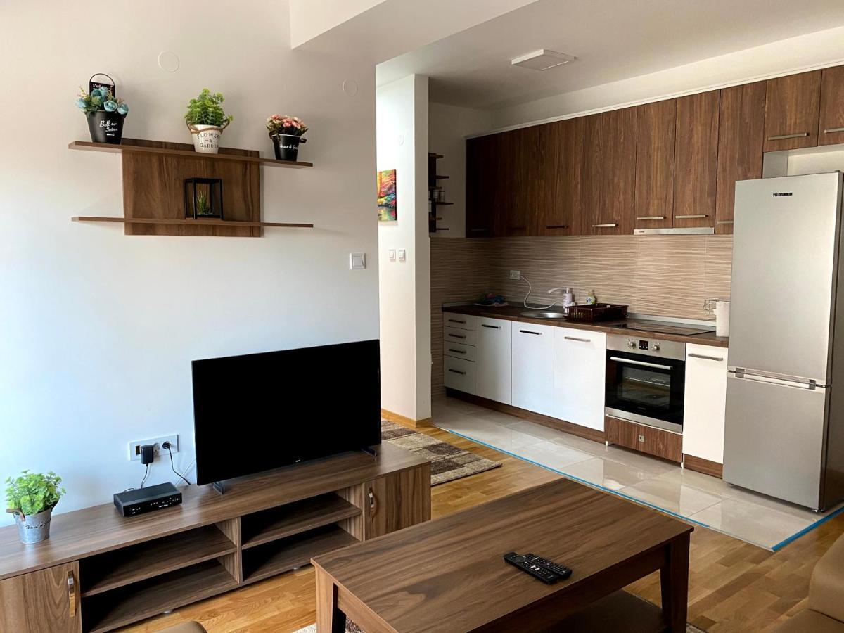 Skopje Brand New Apartment المظهر الخارجي الصورة